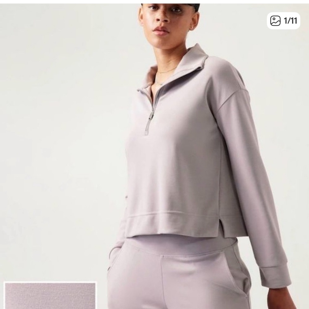 Athleta Light Gray Pullover Top